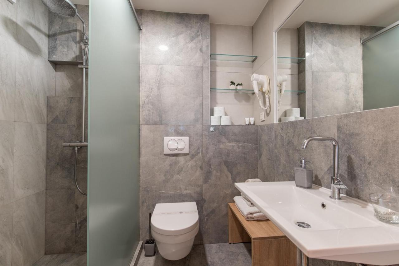 Beachfront Apartments Zanic Podstrana Zewnętrze zdjęcie