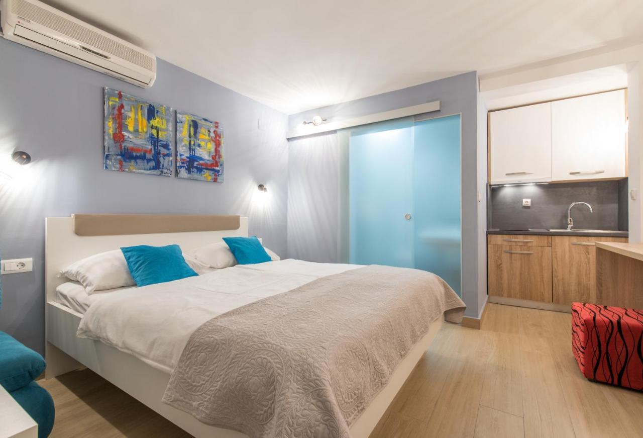 Beachfront Apartments Zanic Podstrana Zewnętrze zdjęcie