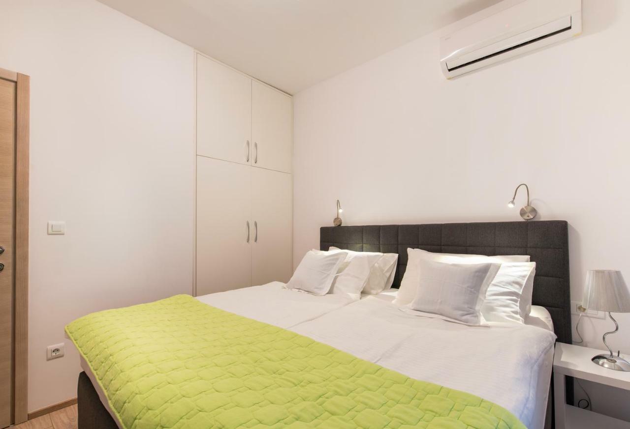 Beachfront Apartments Zanic Podstrana Zewnętrze zdjęcie