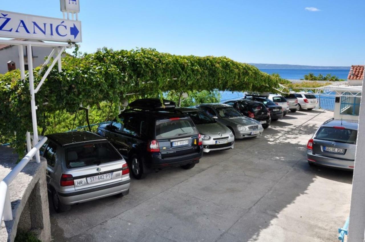 Beachfront Apartments Zanic Podstrana Zewnętrze zdjęcie