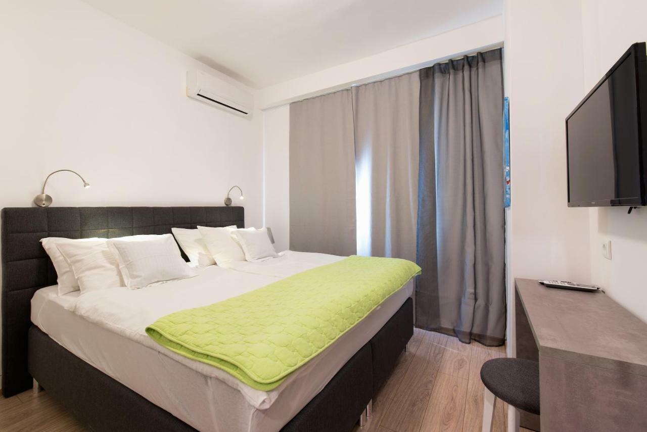 Beachfront Apartments Zanic Podstrana Zewnętrze zdjęcie